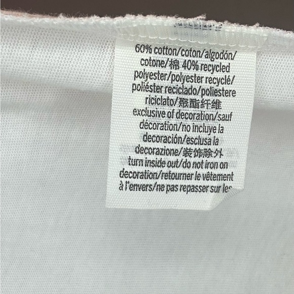 Tops/T-Shirts/Tanks👚 - 2 for $25 or 3 for $35 (Mix & Match) - Picture 5 of 6